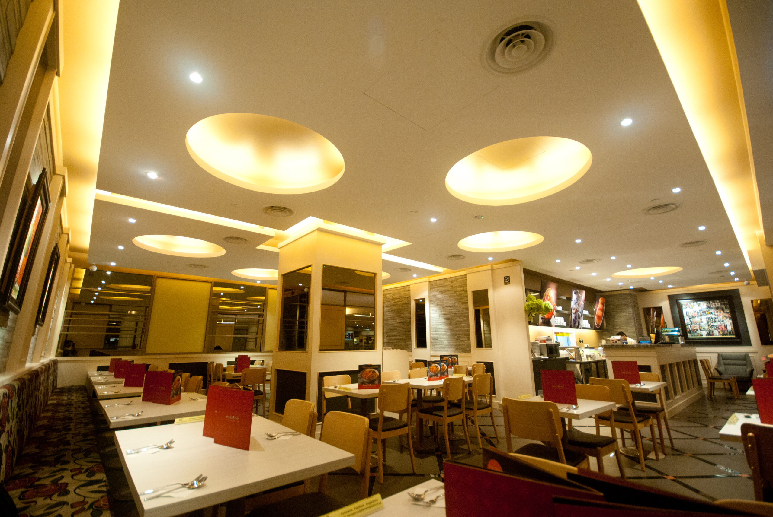 HengHeng At Marina Square